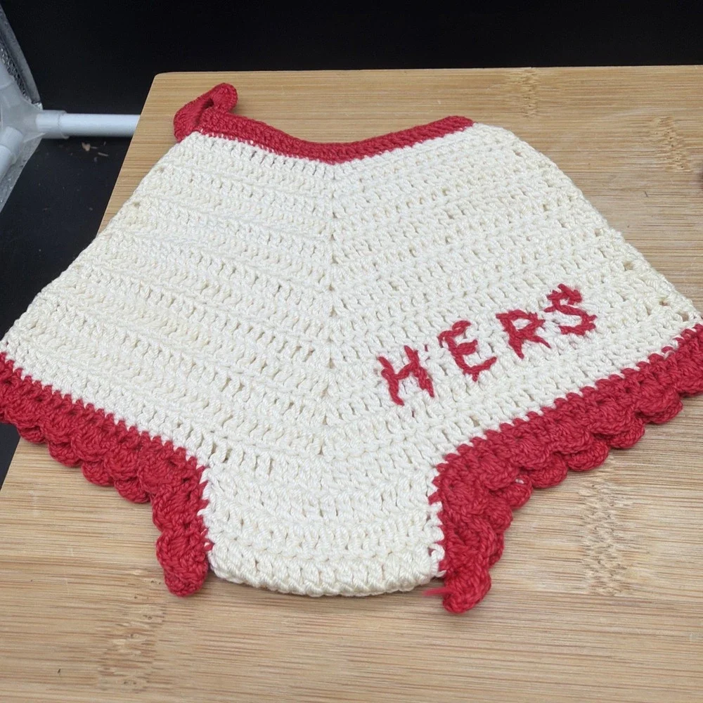 VTG His & Hers Crochet Pot Holders Hot Pads Shorts Panties Red White Kitschy